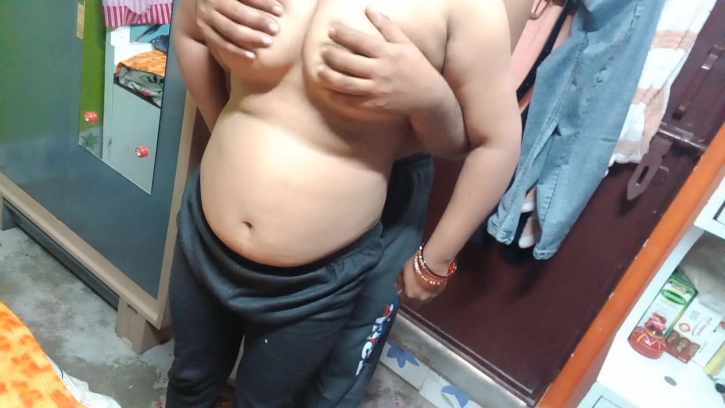 Very Beautiful and Sexy Figure of Indian Girl.