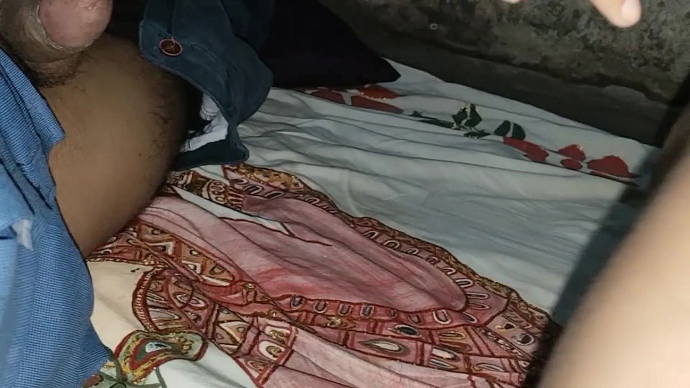 Indian Big Boobs Bhabhi Sex with Husband Friend