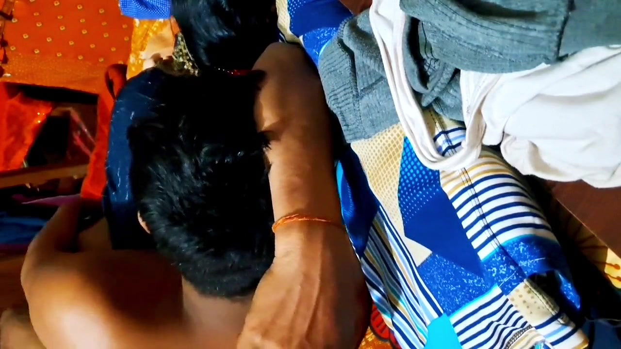 Indo-Indian Desi-bhabhi Primera Is A Run of Habitaciones