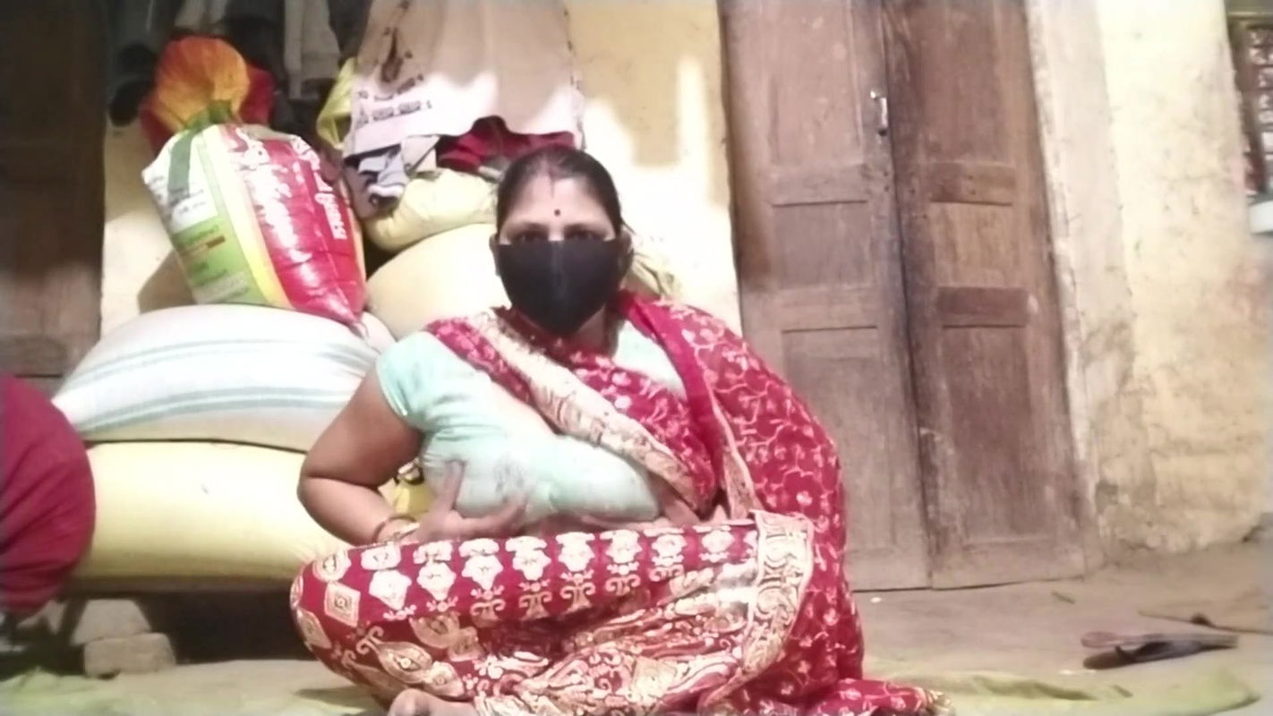 Hot Bhabh Fingering Pussy Nude Boobs Press