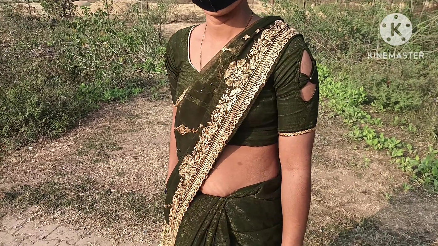 Cute Saree Bhabhi Gets Naughty with Her Devar for Hard Real Sex Hard Fucking in Hindi