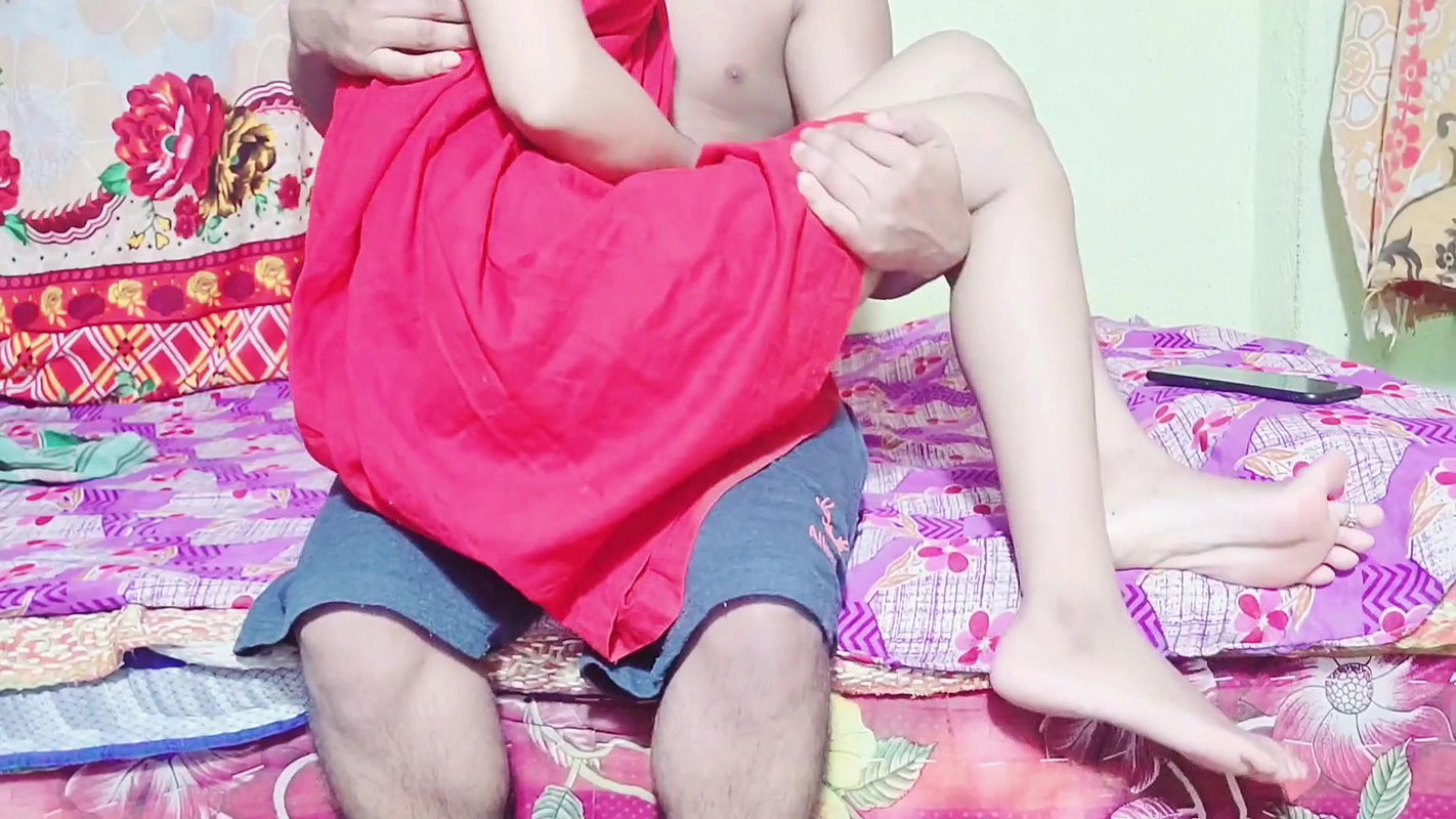 Desi Bhabhi Hard Sex in Bedroom