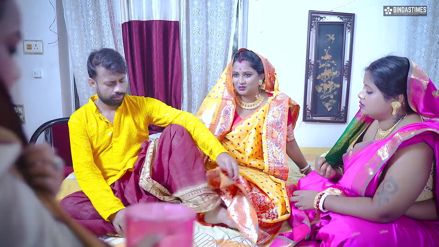 Desi Horny Indian Three Bhabhi Wants to Get Fucked by Their Dewar Like a Bhabhi’s Groupsex Party ( Hindi Audio )