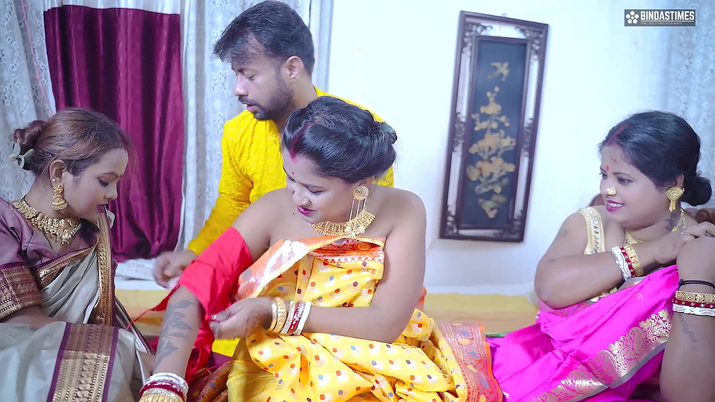 Desi Horny Indian Three Bhabhi Wants to Get Fucked by Their Dewar Like a Bhabhi’s Groupsex Party ( Hindi Audio )