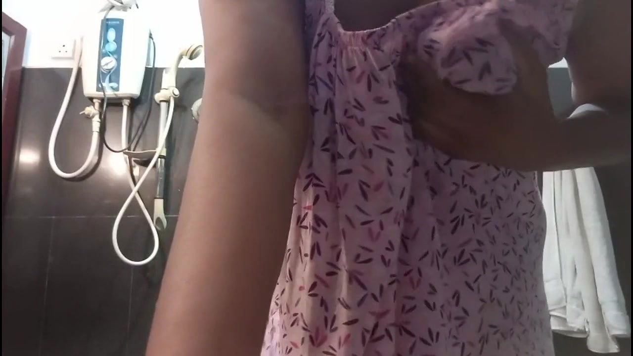 Famouse Indian Actress Anne Musterbating in Bed with Big Shaggy Boobs and Wet Pussy