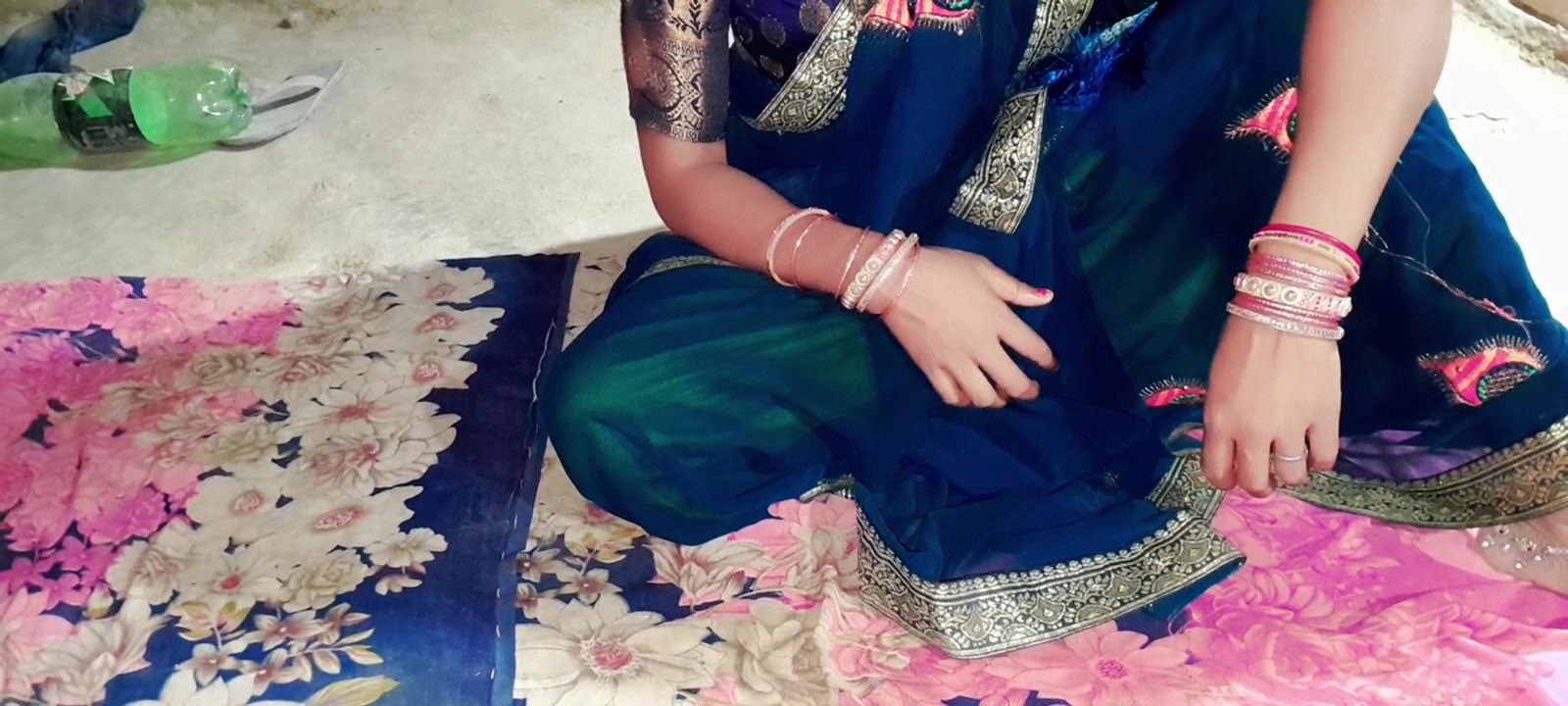 Frist Time Sex with Hot Sexy Beautiful Bhabhi