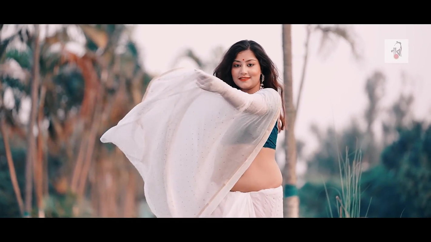 Beautiful Bela  White Saree  NAARI  Outdoor Slow Motion