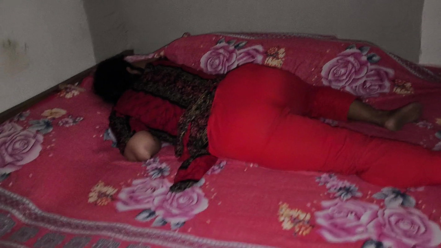 I Hugged My Aunty and Started Fucking Her in the Ass