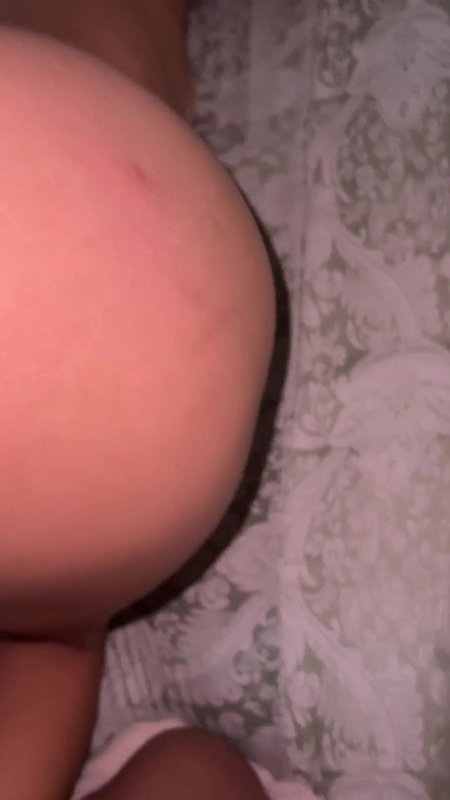 I Love My Girlfriend She Is Too Hot