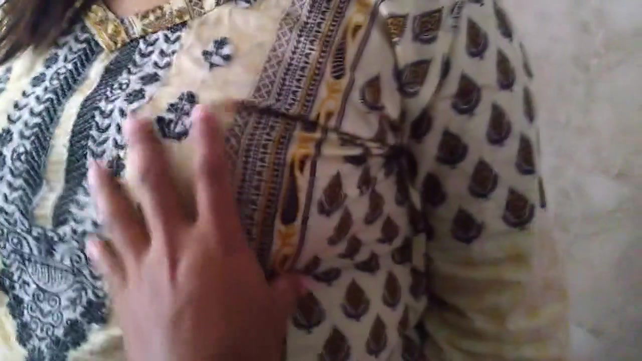 Indian Bhabhi Ka Mms Virol Kar Diya Devar Ne