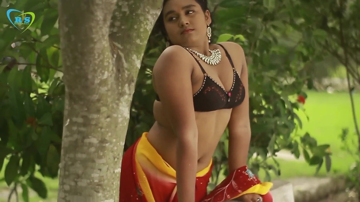 Bong Beauty Naari feat Pori Rani – RS Multimedia