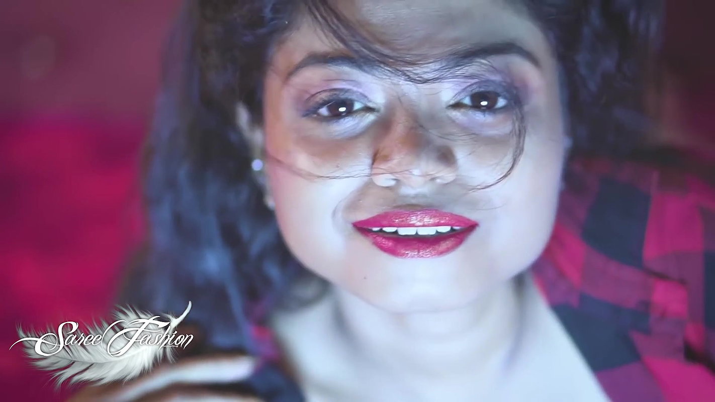 DIVYA   Western Fashion   FULL HD.mkv