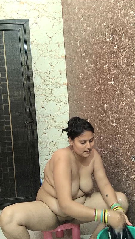 Puja Bhabhi Bathroom Blogs