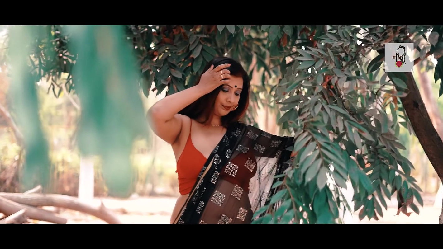 Expression Video   NAARI Feat. Nandita   Black Print Saree   Full HD   2021.mkv