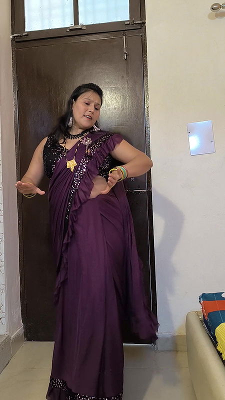 Puja Bhabhi Nude Dance