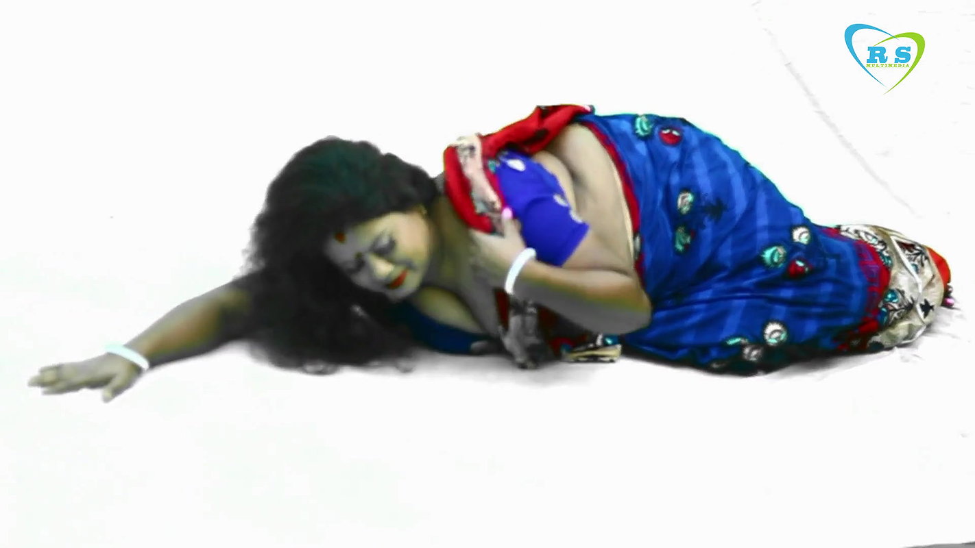 fashion show NAARI FeatBanna blue