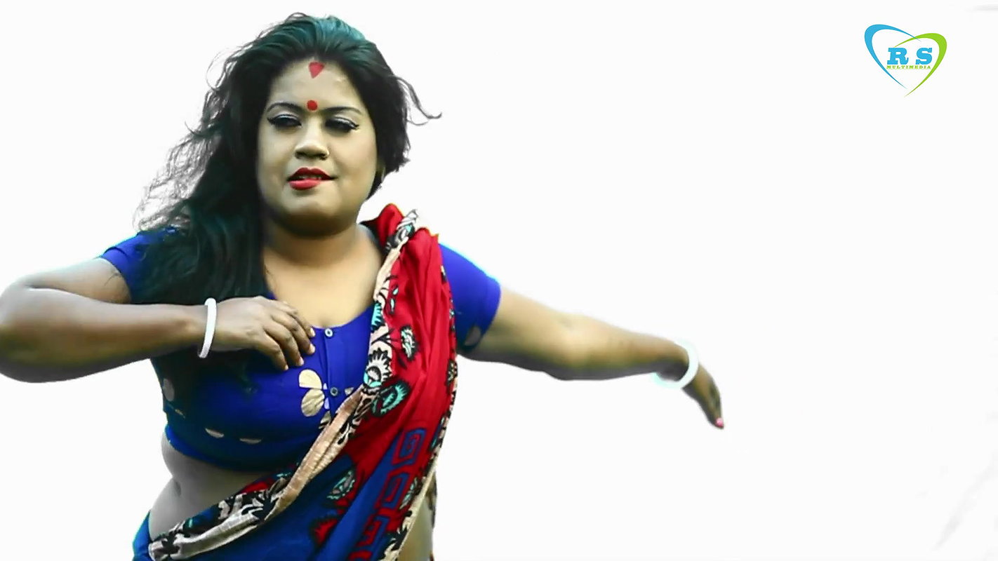 fashion show NAARI FeatBanna blue