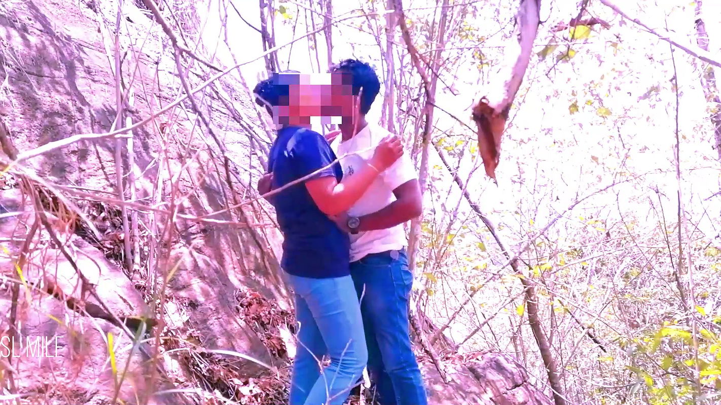 Risky Quick Public Sex in Jungle with Big Tits Girl Friend