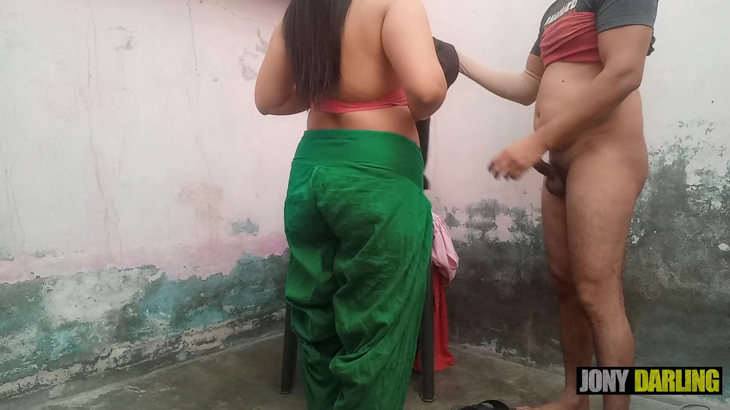 Stepson Was Surreptitiously Watching Step Mother Changing Clothes, Step Mother Scolded Her a Lot and Took Action