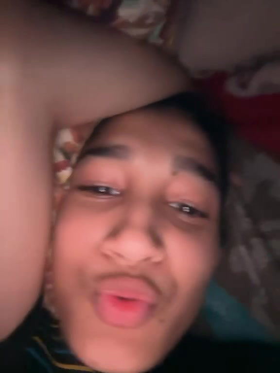 Beautiful Hot Girlfriend Fingering On Vc Many Clips 28