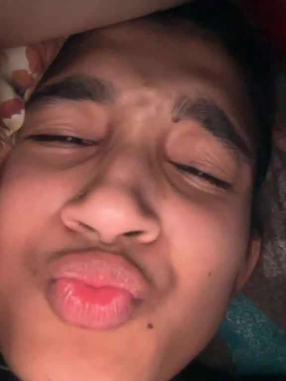 Beautiful Hot Girlfriend Fingering On Vc Many Clips 28