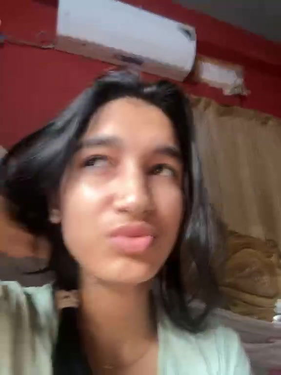 Beautiful Hot Girlfriend Fingering On Vc Many Clips 210