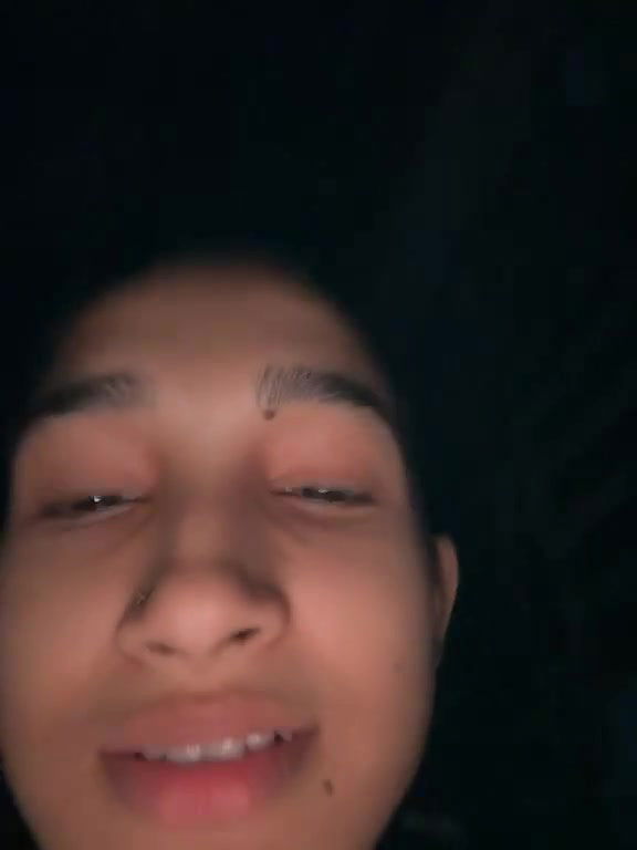 Beautiful Hot Girlfriend Fingering On Vc Many Clips 27