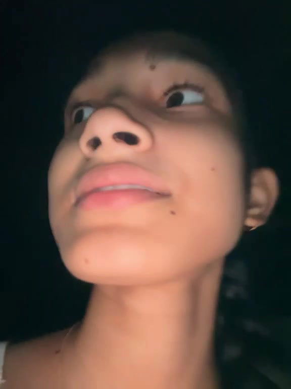 Beautiful Hot Girlfriend Fingering On Vc Many Clips 27