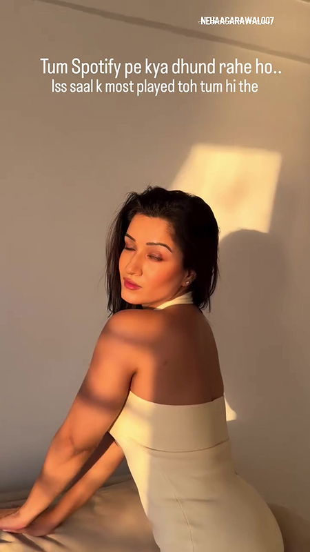 Model Figure DIVA Huge MELONS LUSTY Shoot Tease 22