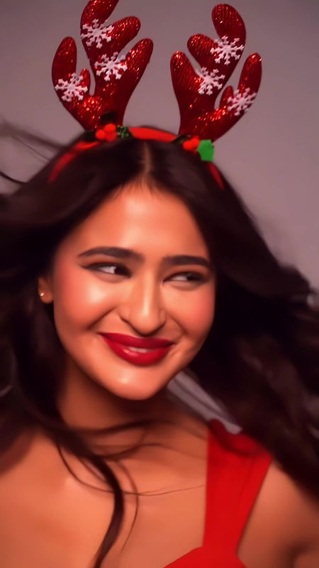 PRAKRITI PAVANI CUTE BOOBS CLEAVAGE TEASE 22