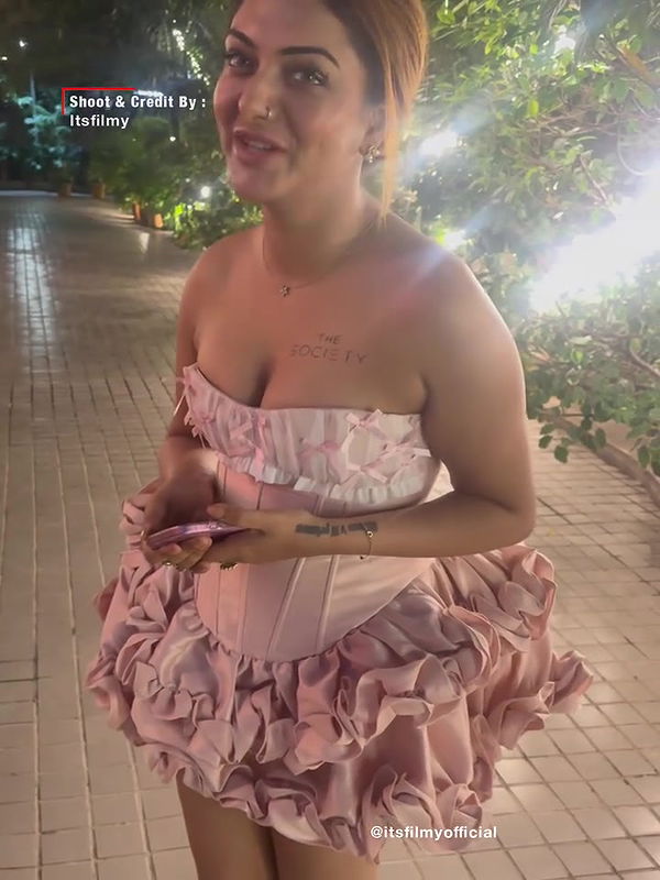 KUSHI SEXY AND BOLD HOTTIE IN GLAM MINI SKIRT OFF SHOULDER DRESS 22