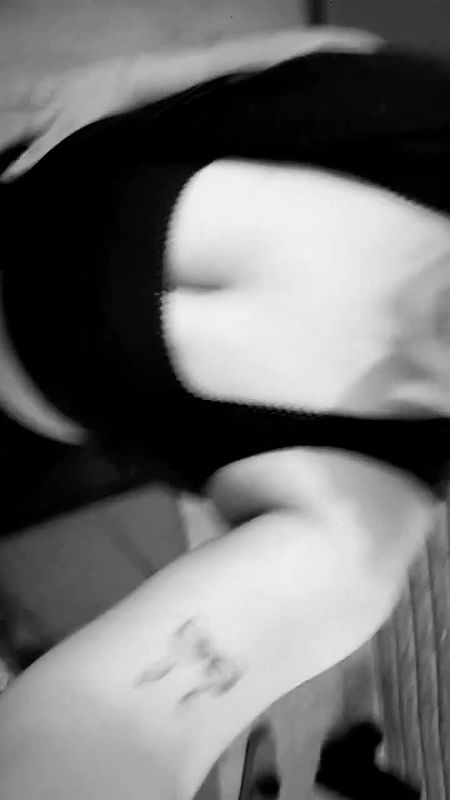 assam chubby lady deep navel in black saree 22