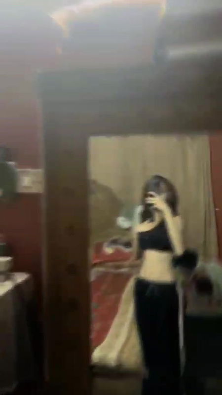 Beautiful Hot Girlfriend Fingering On Vc Many Clips 29