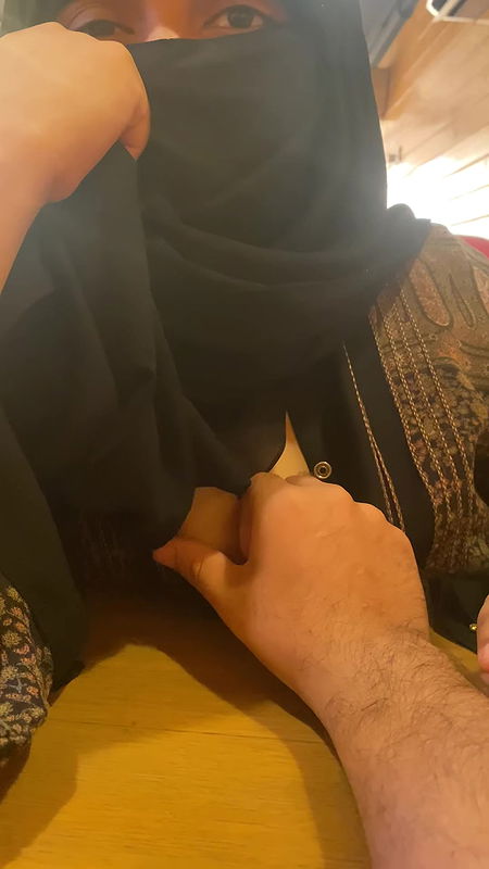 Karachi Girlfriend Showing Nude Boob Pressing By Lover Swallowing Cum In Resturant 25