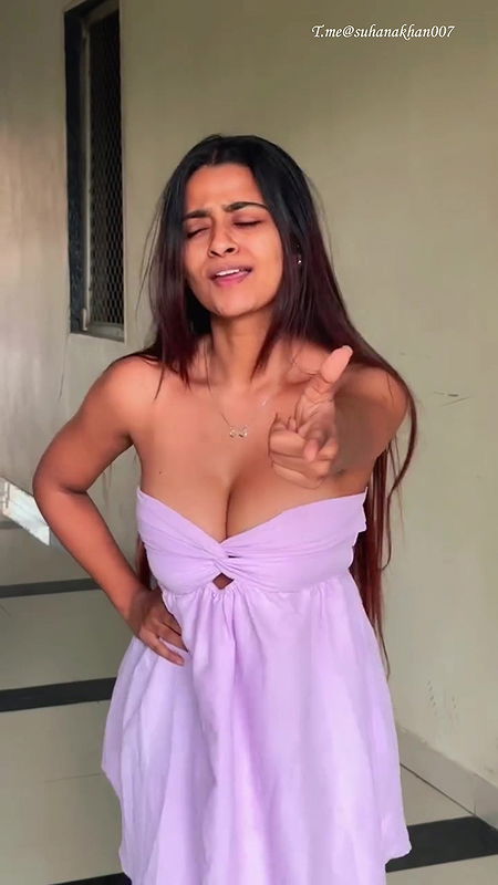SEDUCTIVE SUHANA KHAN BOLD DIVA MOUTHWATERING CLEAVAGE AND SEXY IN SKIRT DRESS 22