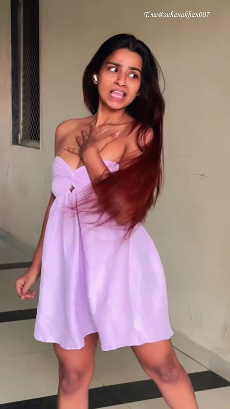 SEDUCTIVE SUHANA KHAN BOLD DIVA MOUTHWATERING CLEAVAGE AND SEXY IN SKIRT DRESS 22