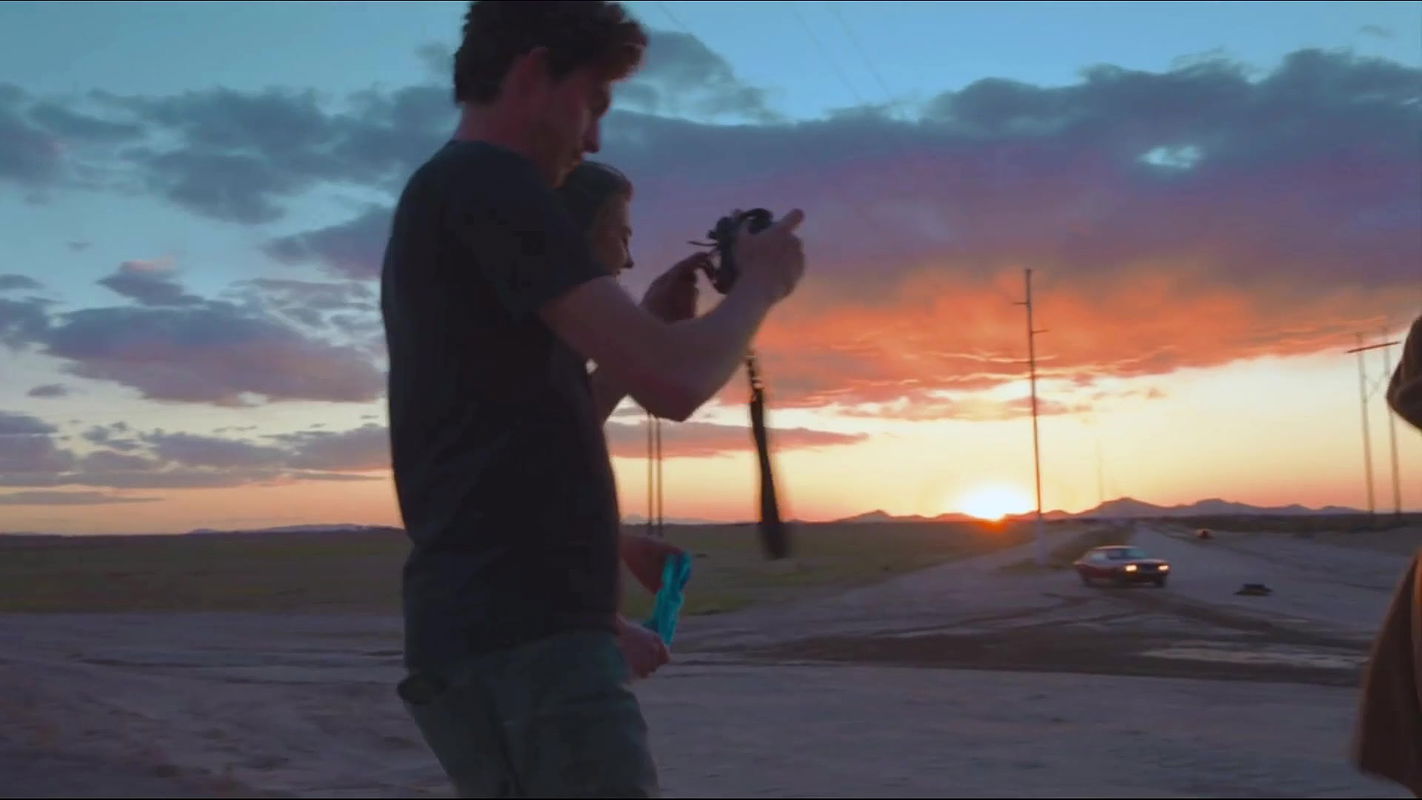 Cyndal McKay – photoshot outdoor in Let’s Try Both 2025 22