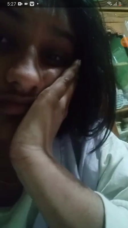 Cute gf showing big boobs to bf leaked 22