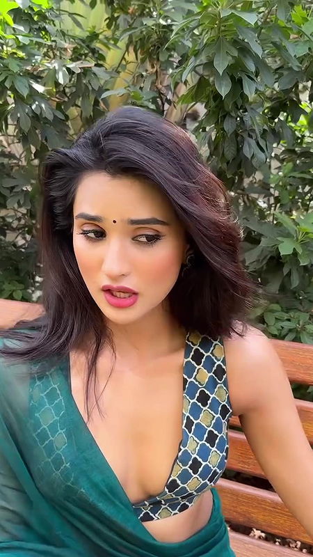 Sanchi Rai sexy saree slip open boobs hip show 22