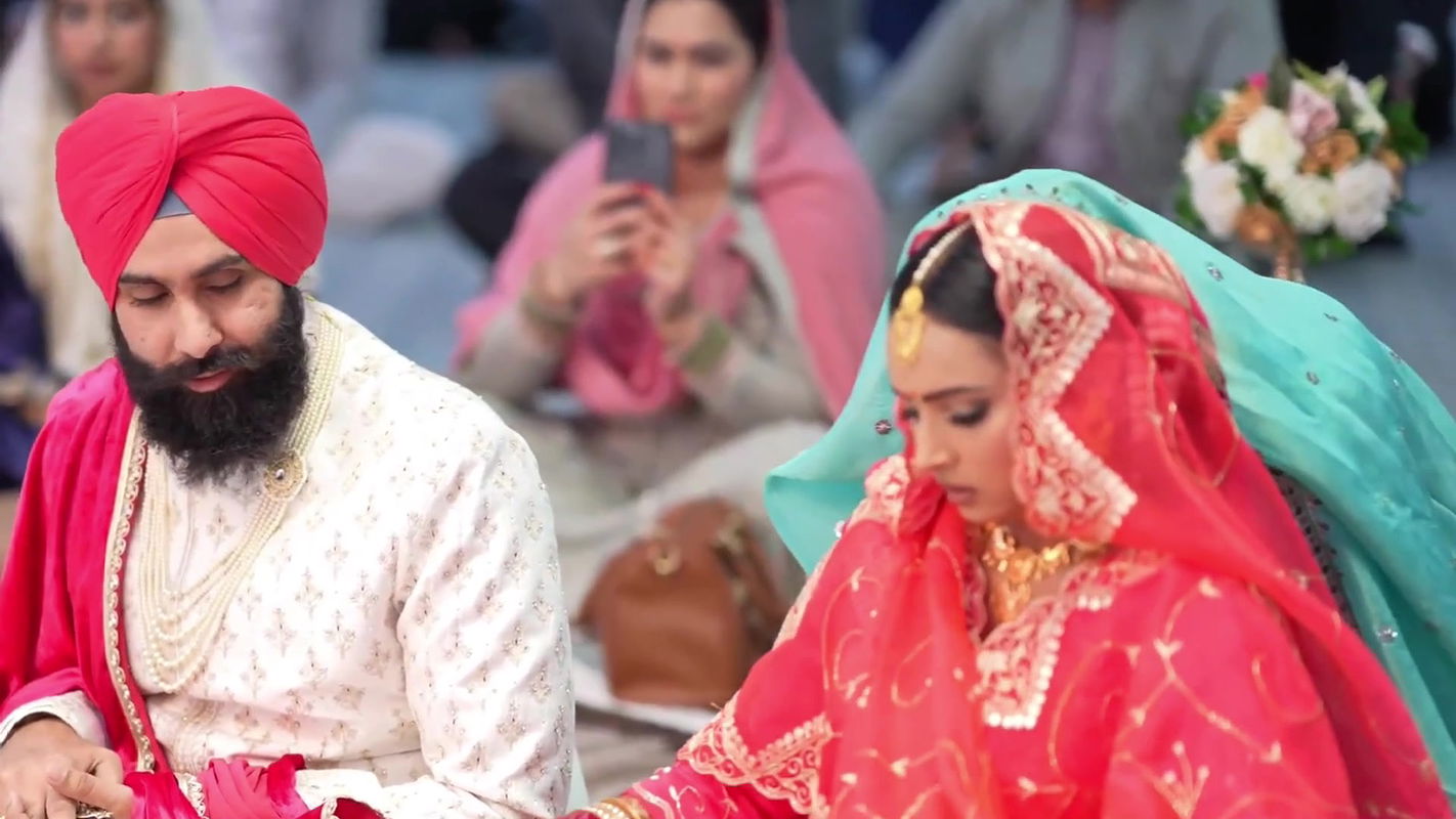 Punjabi Lady Sexy Cleavage in sky blue dress 22