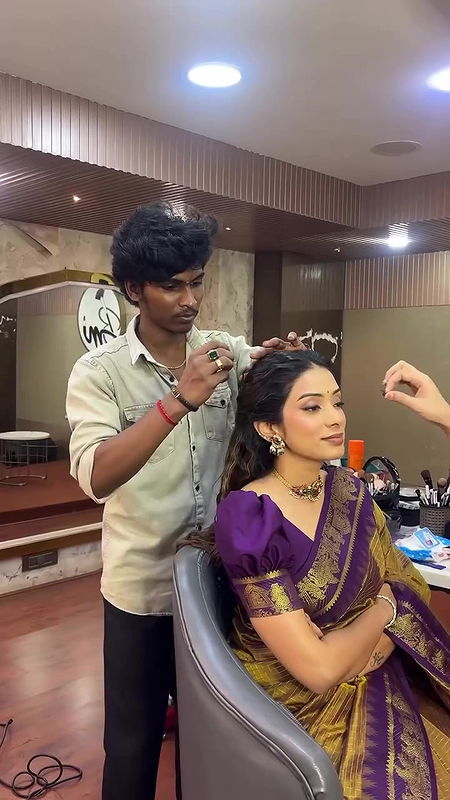 VJ Diya saree draping awesome video 22