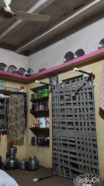 Secretly Capture After Bath Mom Wearing Clothes 22