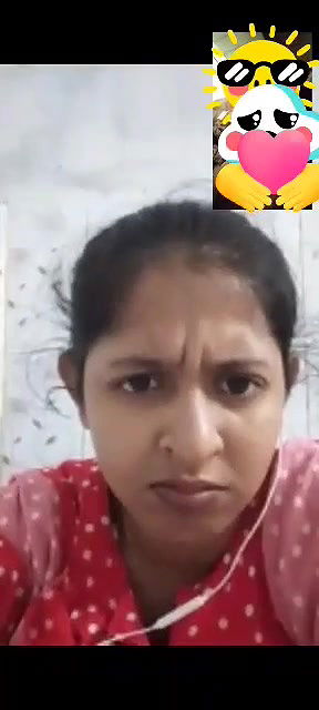 Indian cute girl showing her boobs on video call 22