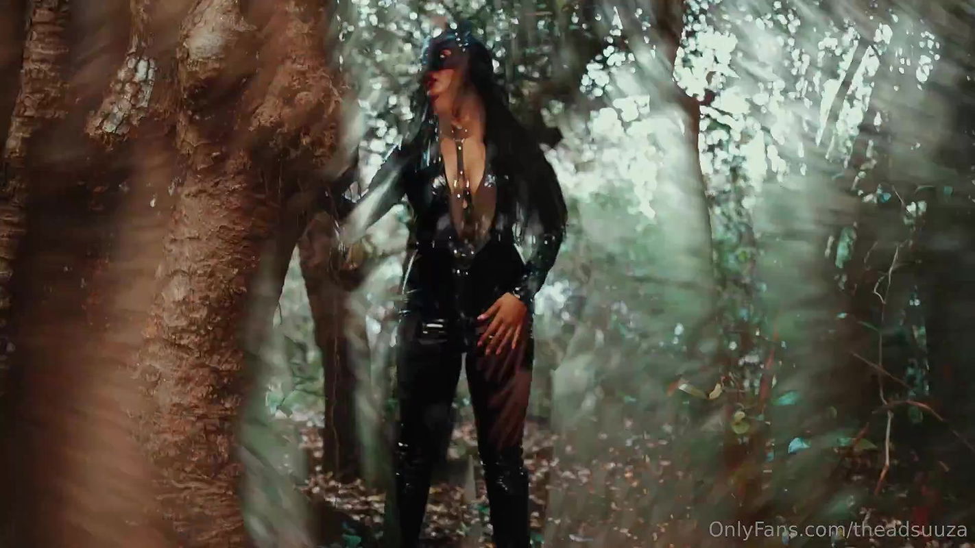 Sexy Babe showering Her Boobs In Outdoor 22