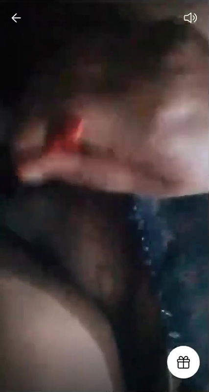 Horny Mature MILF Komal123 Live Show Masturbating Tango Live 22