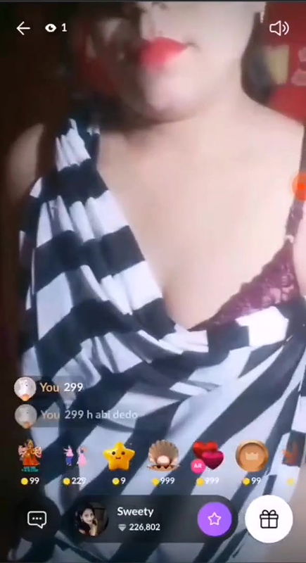 Cute Babe Sweety Boob Show And Spreadng Pussy on Live Tango With face 22