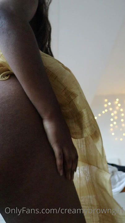 Indian Creamy brown Girl showoff her assets 22