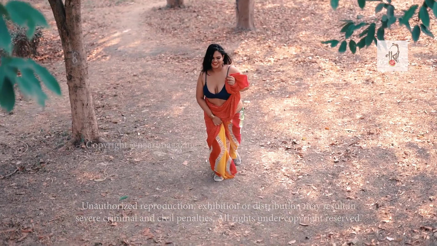 Naari Magazine Aditi