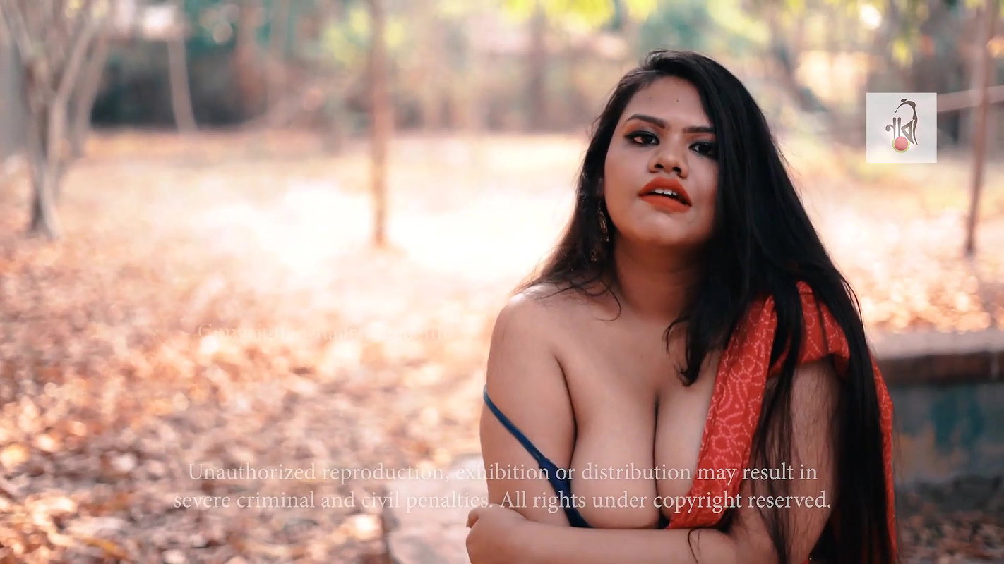 Naari Magazine Aditi