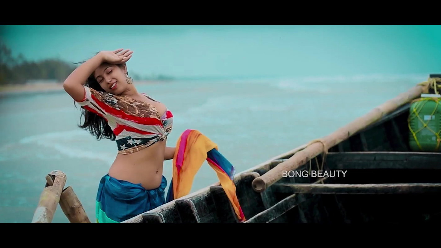 Naari Magazine Neelam Hot Saree Shoot